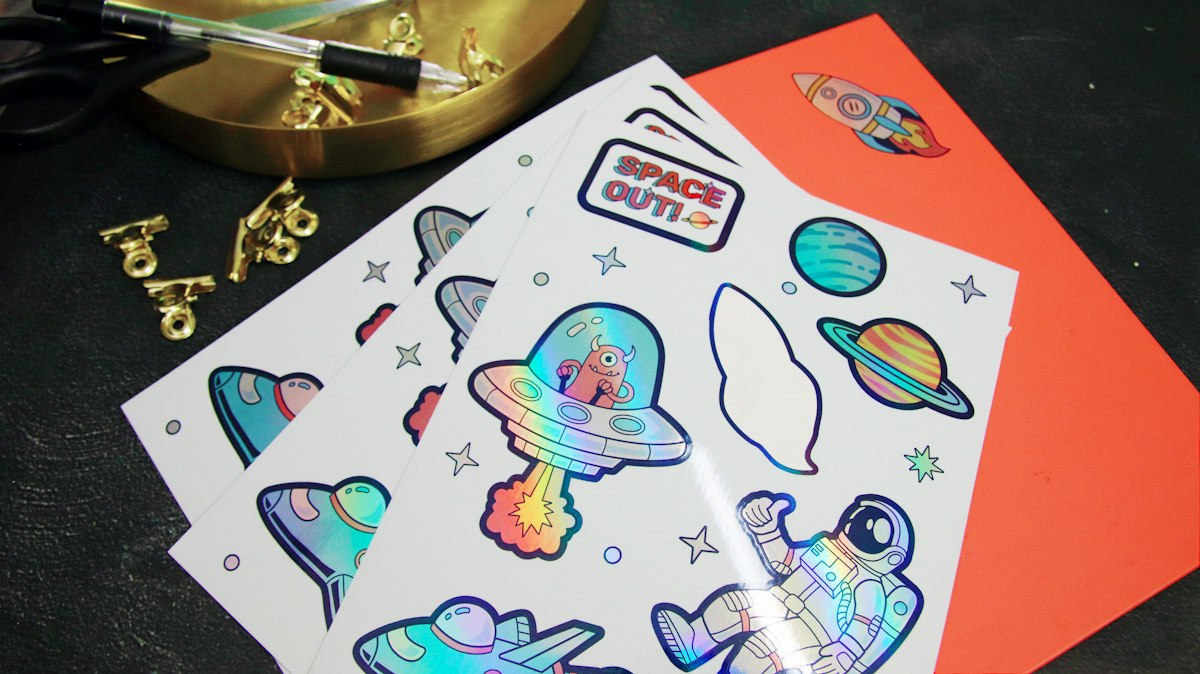 Plancha A4 de stickers troquelados personalizados